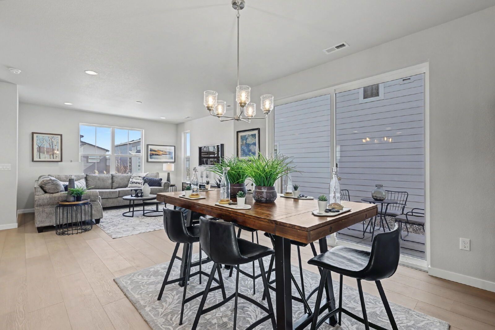 Brand-New Classic Homes Portrait Collection in Greenways at Sand Creek property image