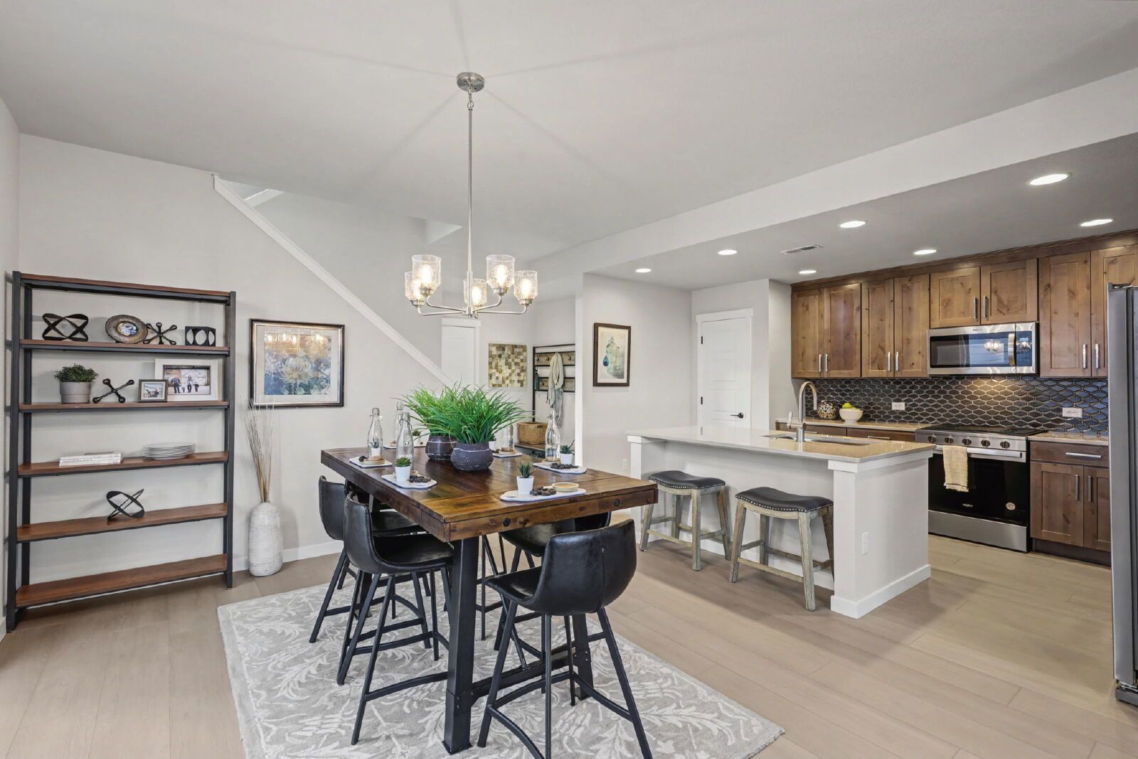 Brand-New Classic Homes Portrait Collection in Greenways at Sand Creek property image