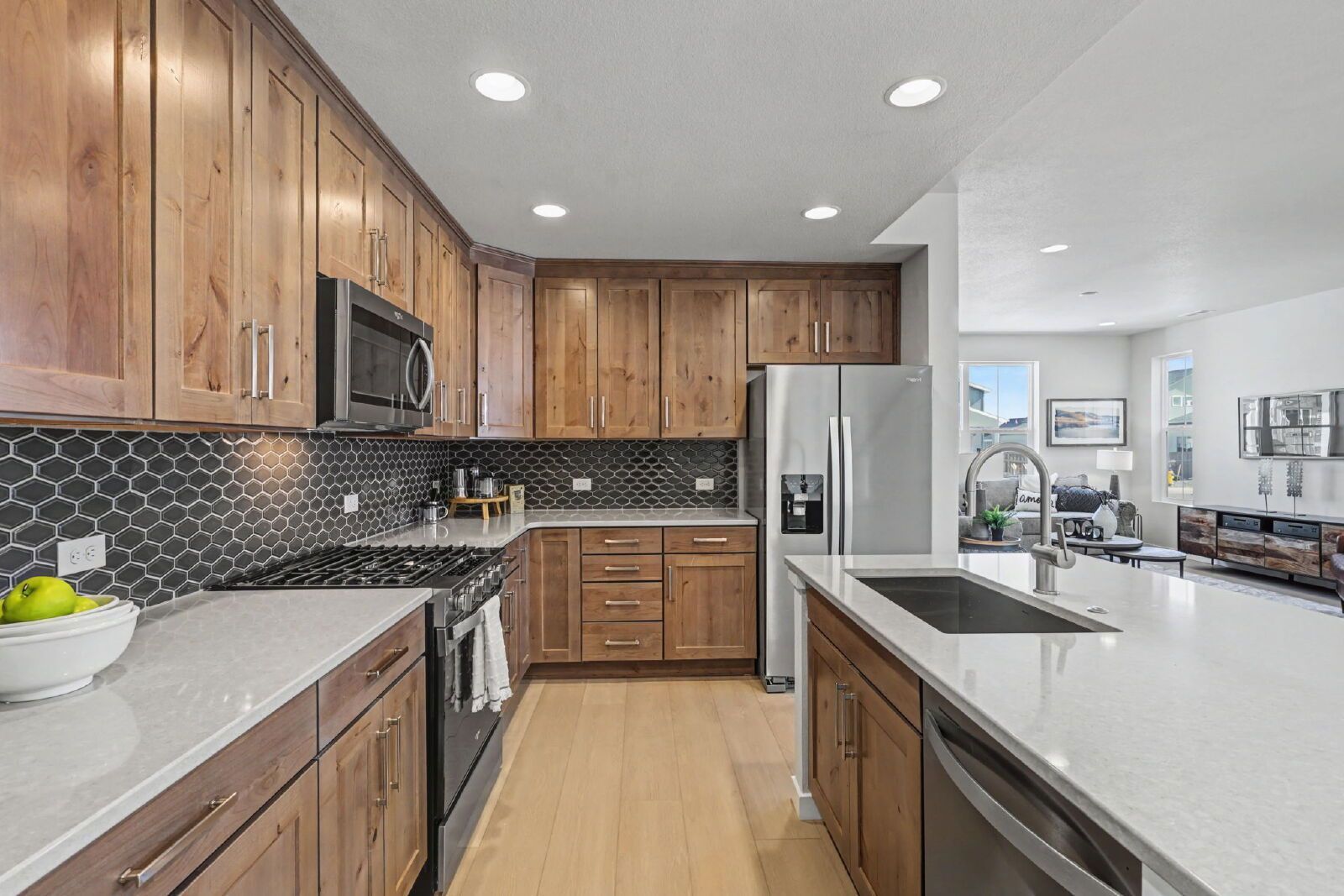 Brand-New Classic Homes Portrait Collection in Greenways at Sand Creek property image