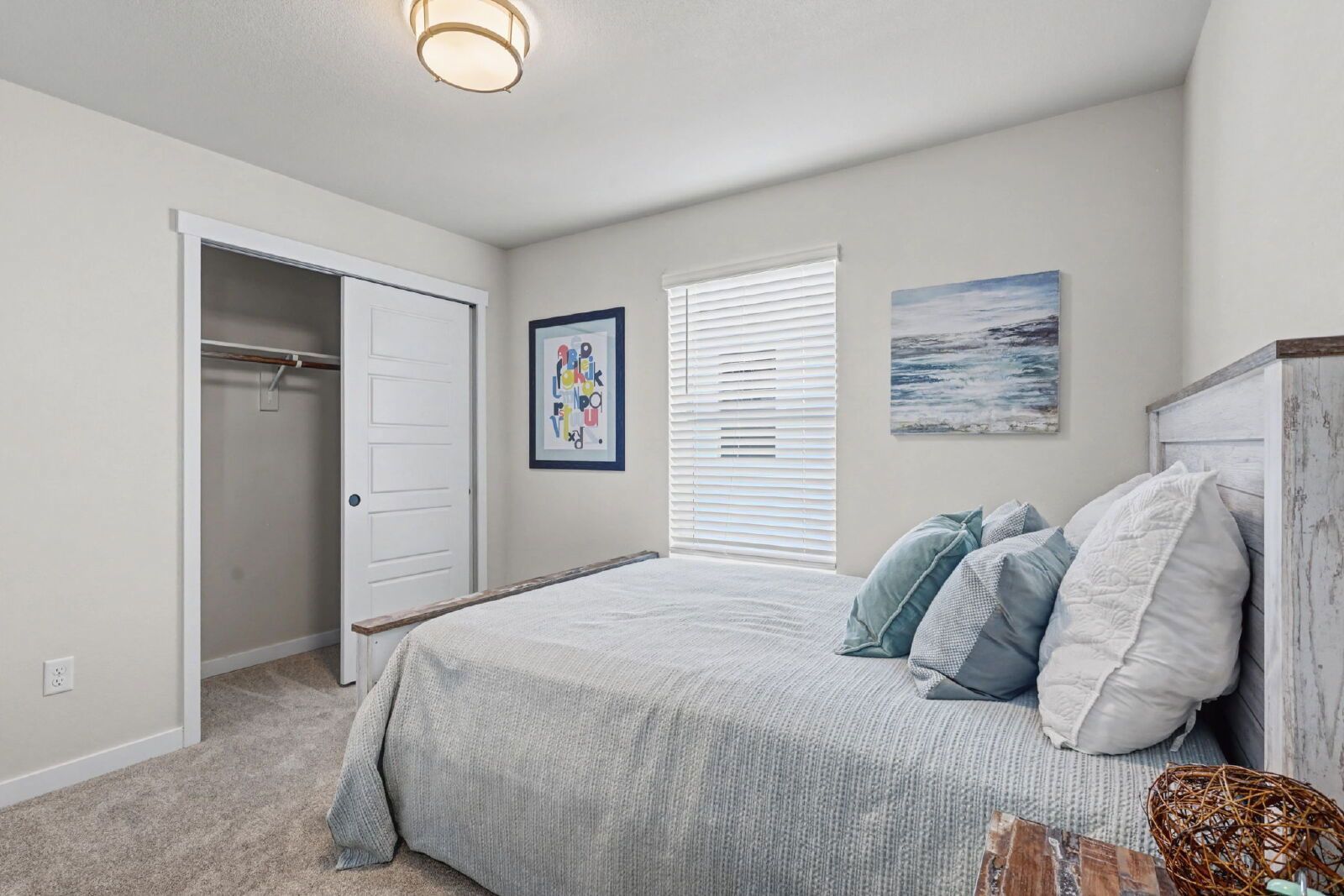 Brand-New Classic Homes Portrait Collection in Greenways at Sand Creek property image