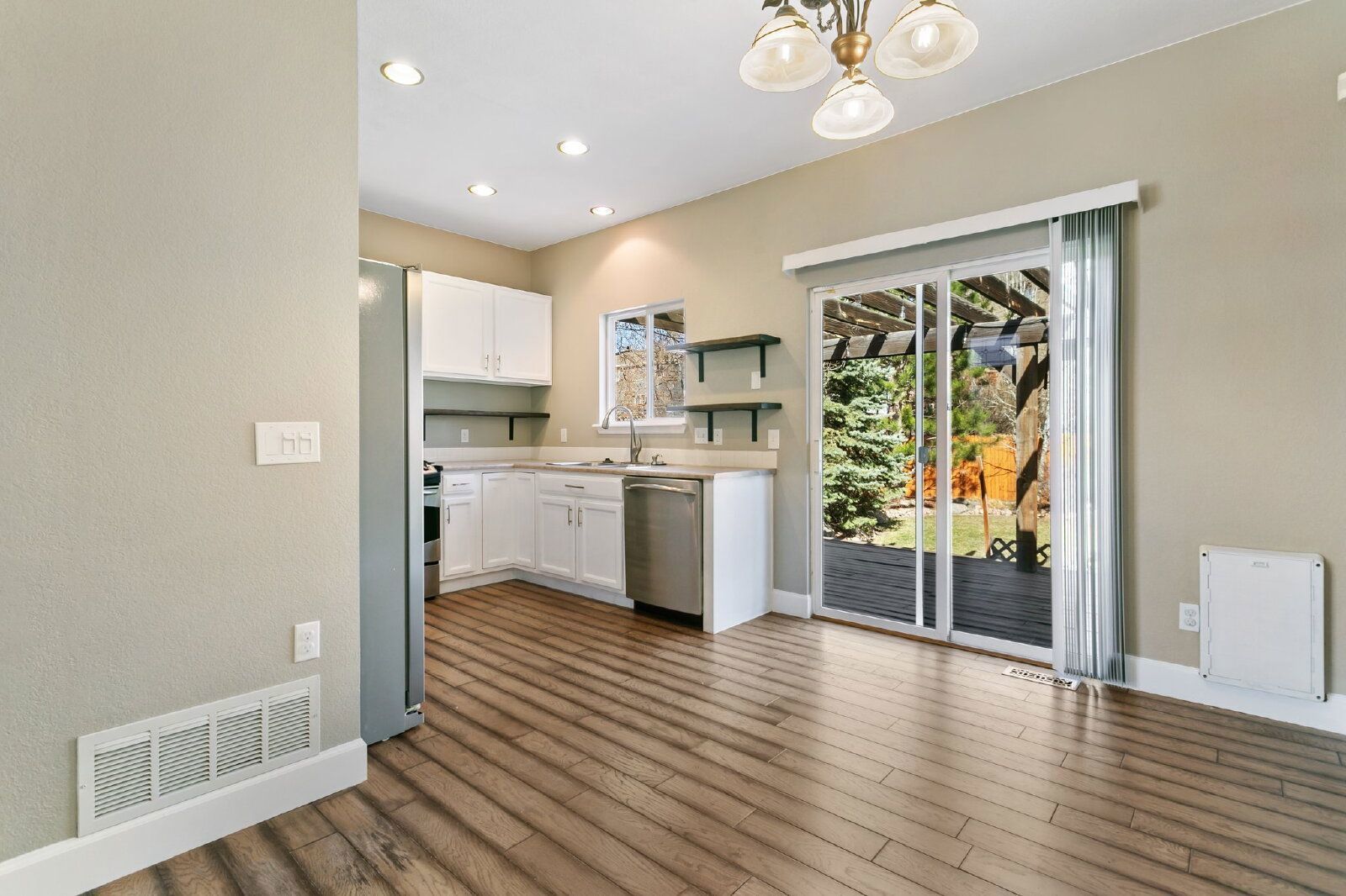 Spacious 4-Bedroom Ranch Home with Finished Basement in Stetson Ridge South property image