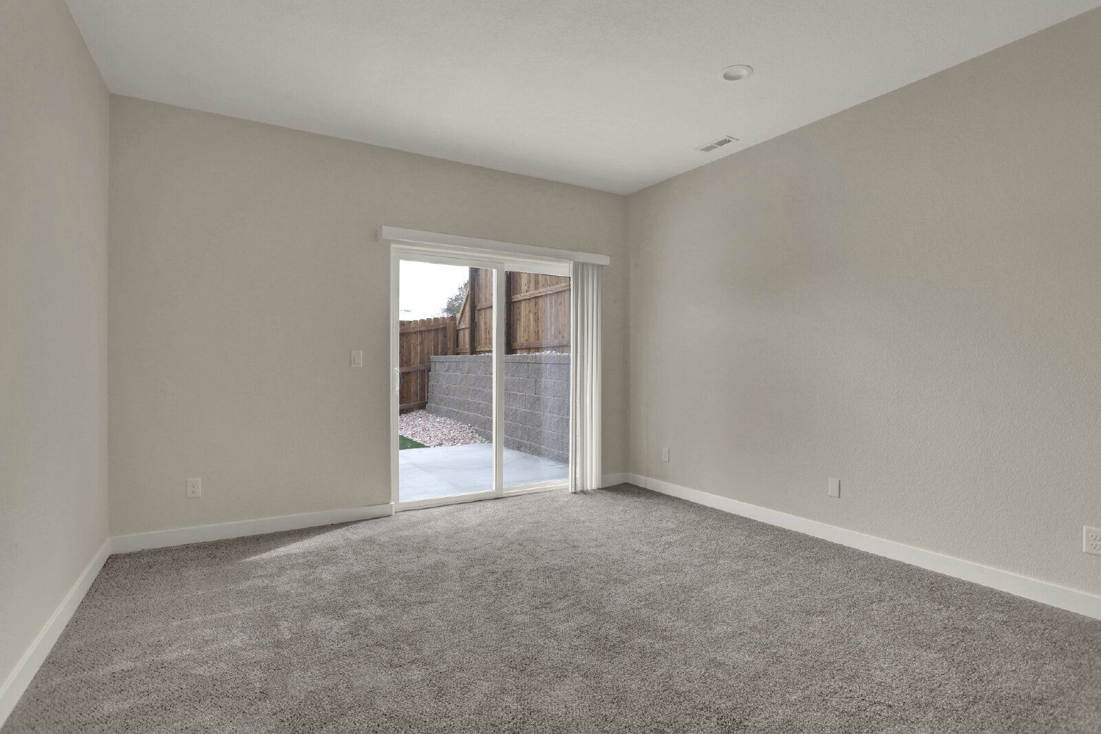 Modern 4-Bedroom Townhome with Finished Basement and Pikes Peak Views property image