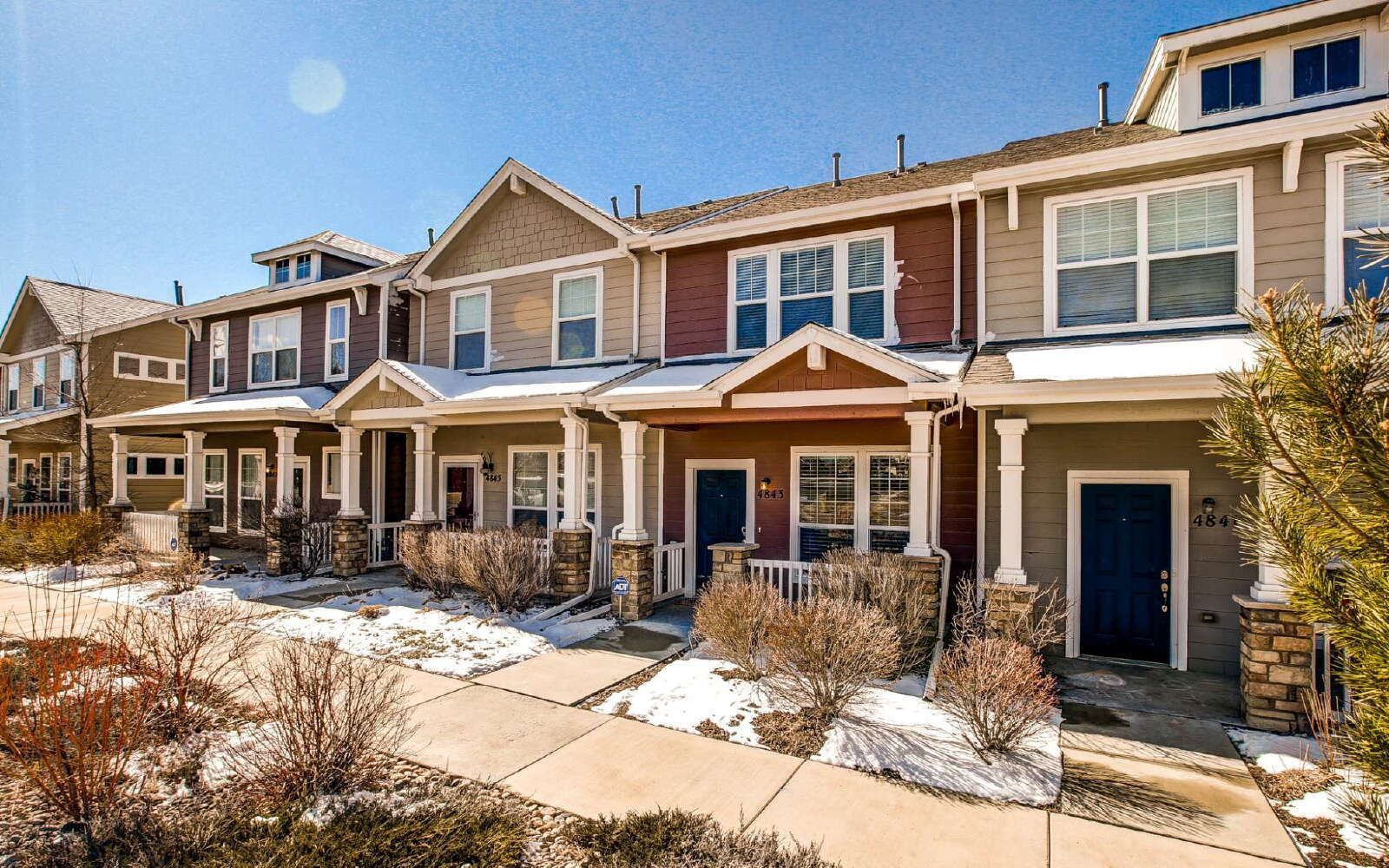 Modern 2-Bedroom Condo with Central A/C and Detached Garage property image