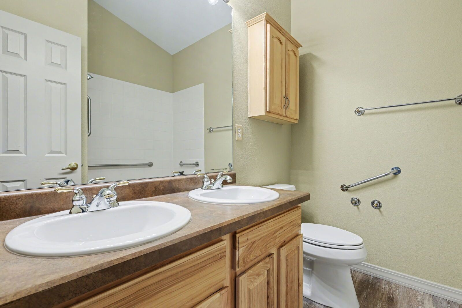 Spacious 5-Bedroom Home Backing to Open Space with Mountain Views property image