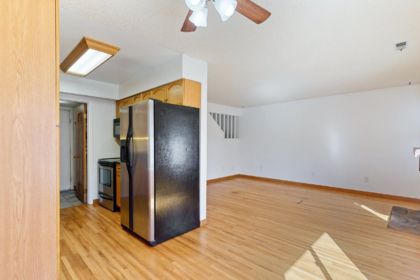 Freshly Painted 2-Bedroom Townhome with Fireplace, Hardwood Floors, and Central A/C Near Peterson SFB property image