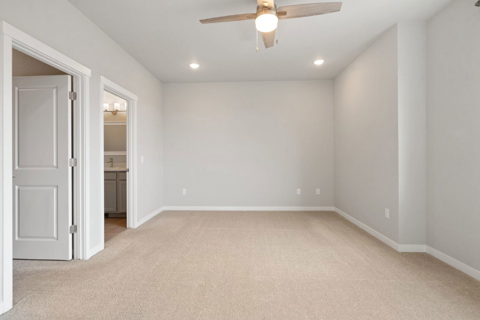 Sophisticated End-Unit Living Close to USAFA & Peterson — January Rent Free property image