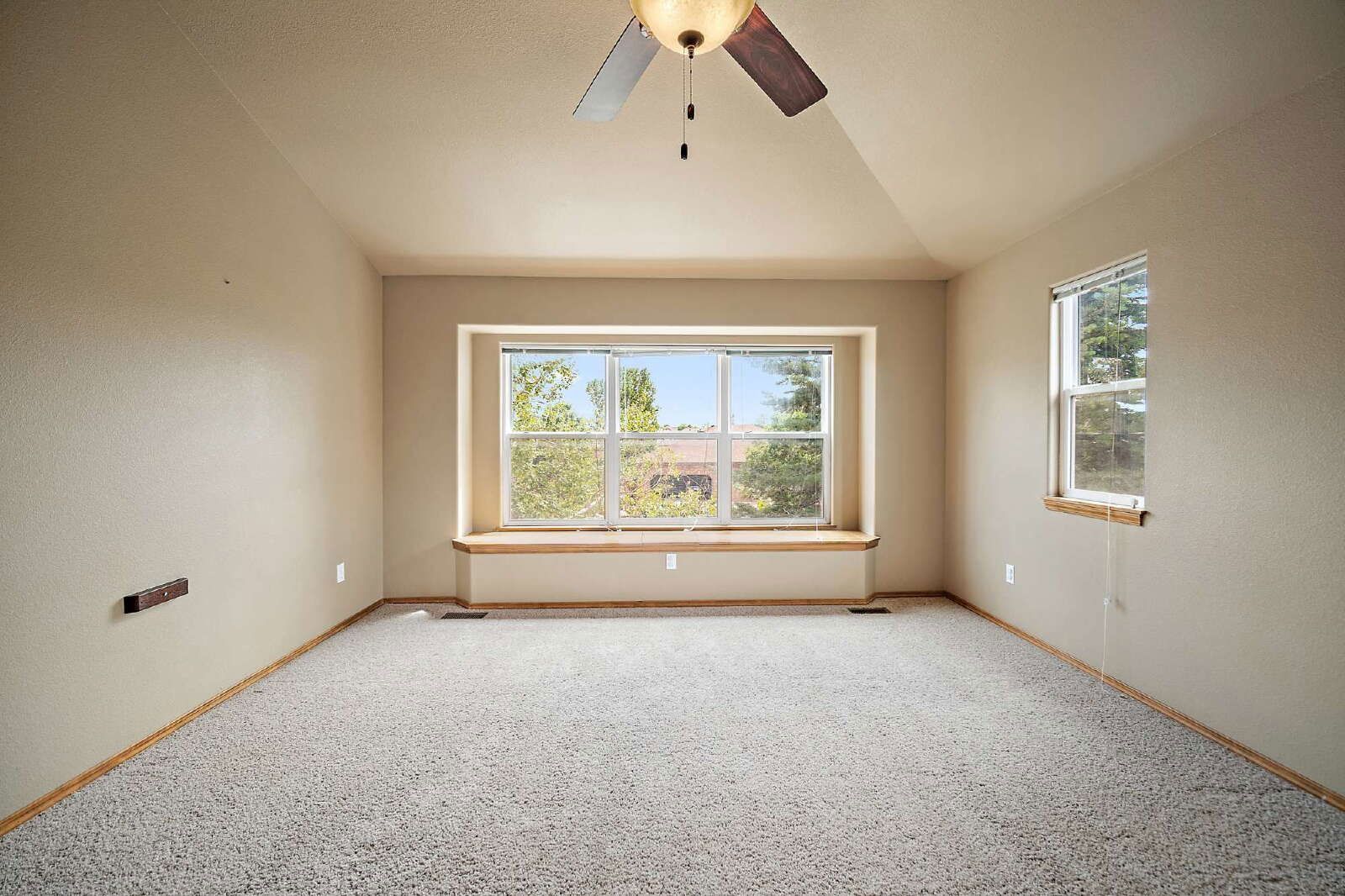 December & January Rent Free property image