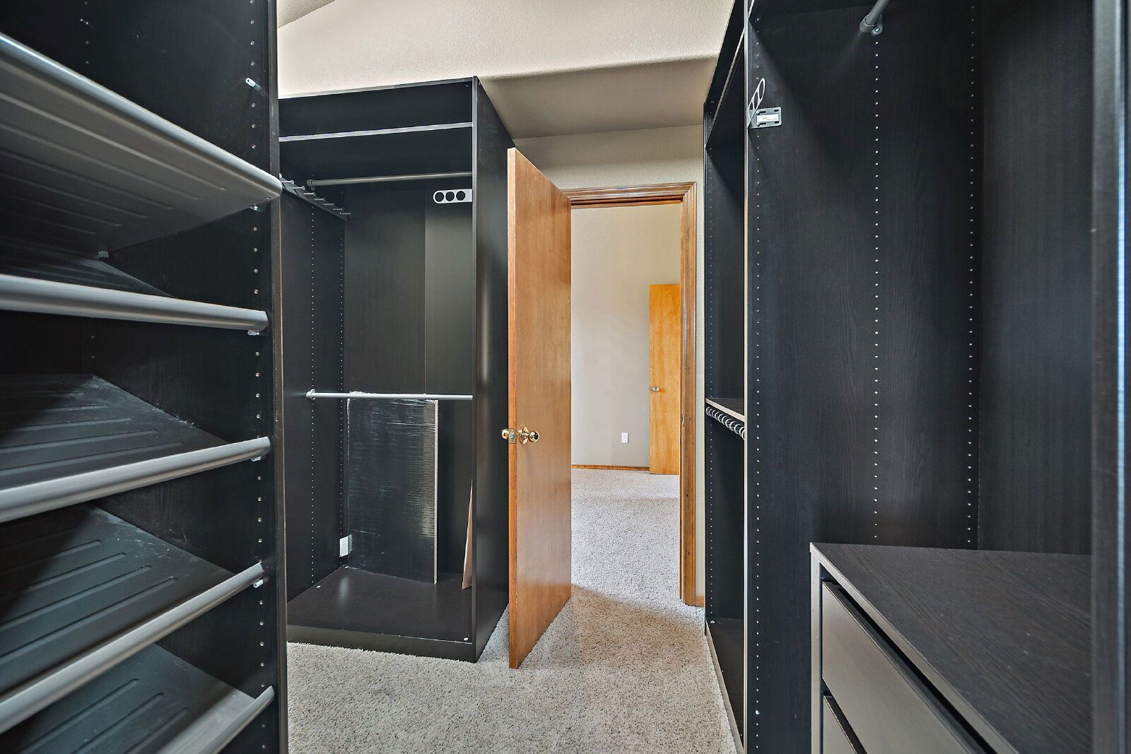 December & January Rent Free property image