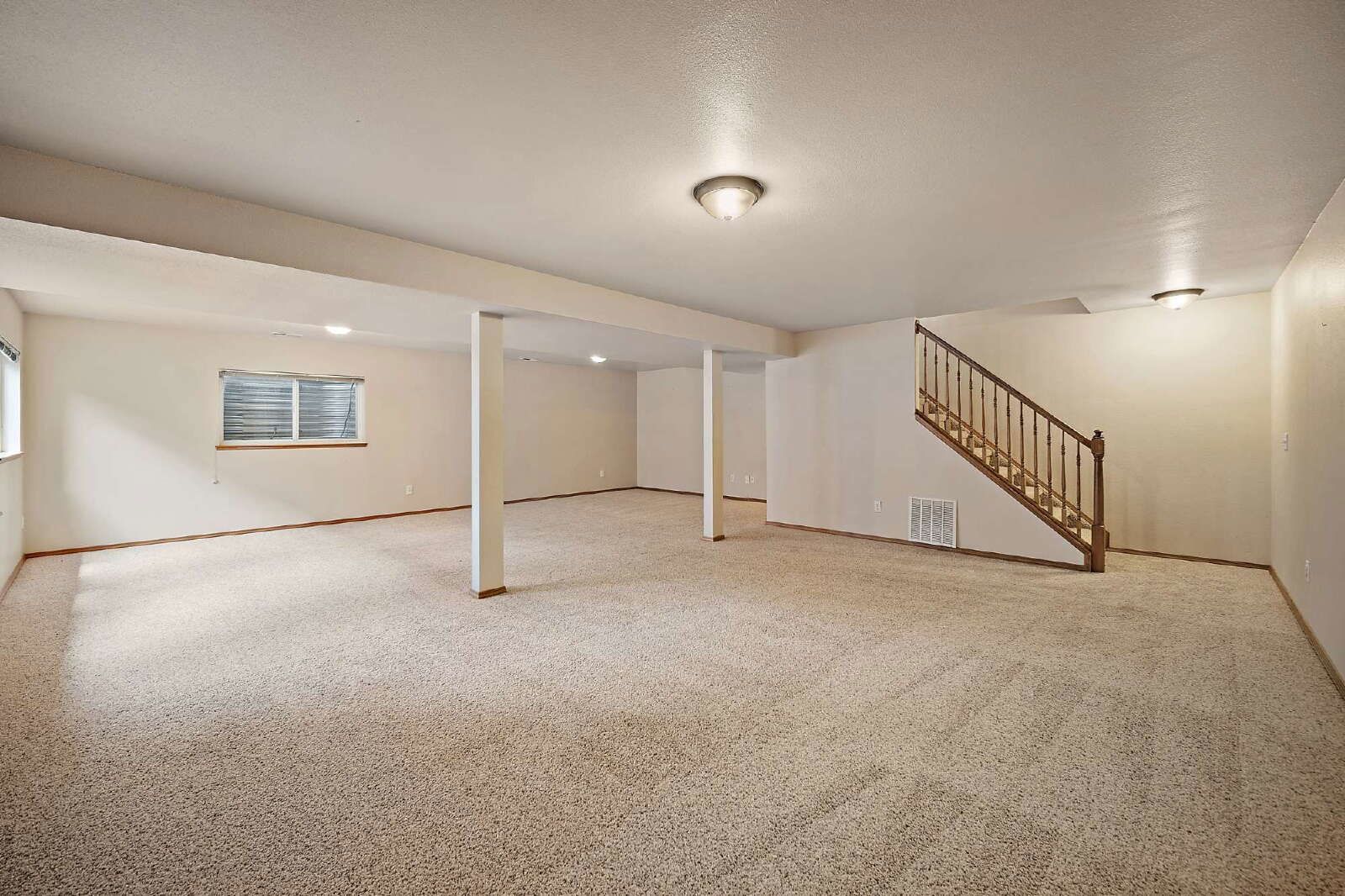 December & January Rent Free property image