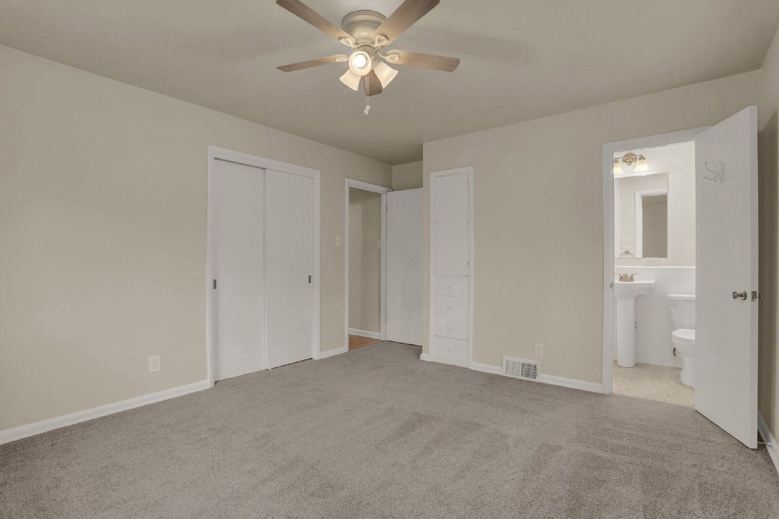 Fully Remodeled Cheyenne Blvd Home with Private Yard | December & January Rent Free property image