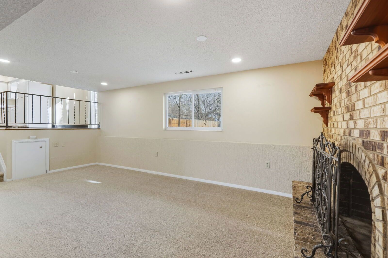 Nicely Refreshed Home | 1549 Sanderson Ave, Colorado Springs, CO 80915
Available Immediately - $1,000 off First full month | 3 Bed | 2 Bath | Oversized 1-Car Garage | Approx. 1,600 Sq Ft property image