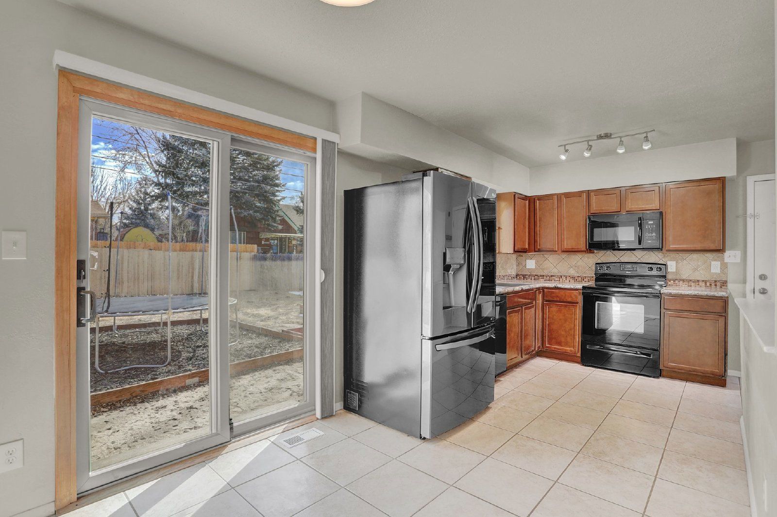 Spacious 5-Bedroom Rancher with Finished Basement property image