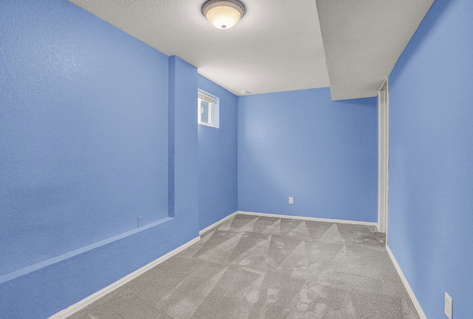 Spacious 5-Bedroom Rancher with Finished Basement property image