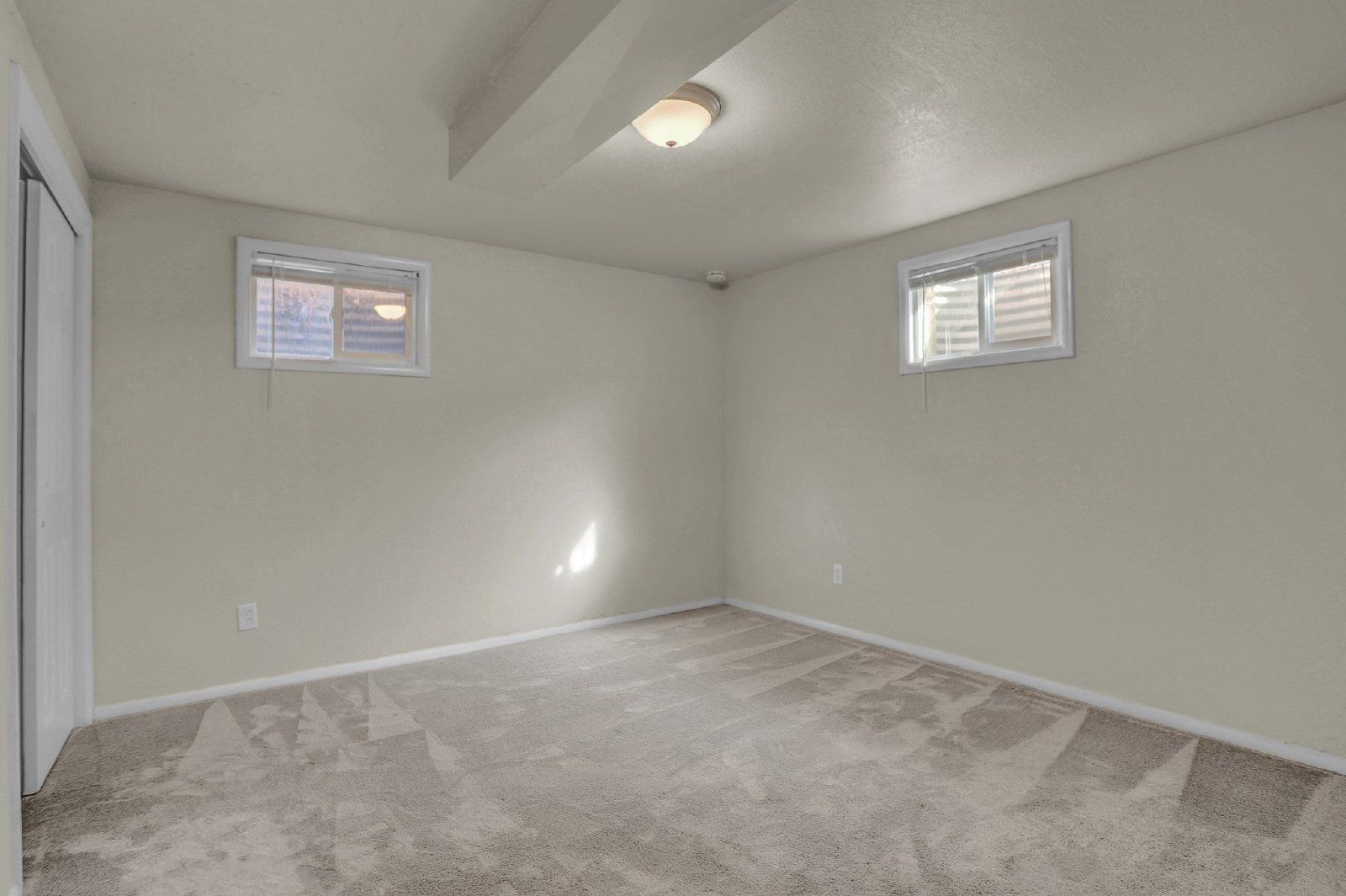 Spacious 5-Bedroom Rancher with Finished Basement property image