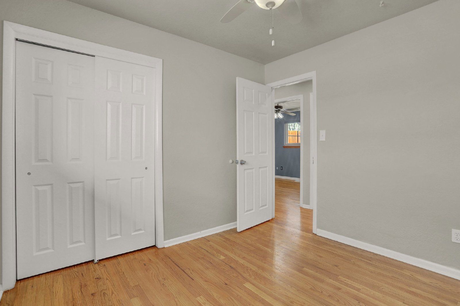 Spacious 5-Bedroom Rancher with Finished Basement property image