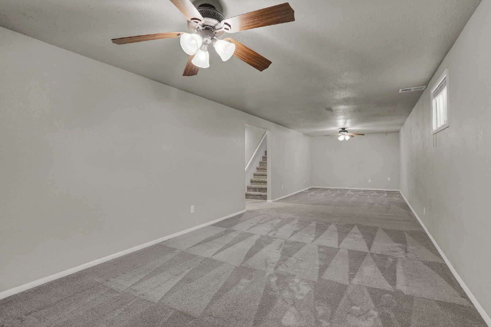 Spacious 5-Bedroom Rancher with Finished Basement property image