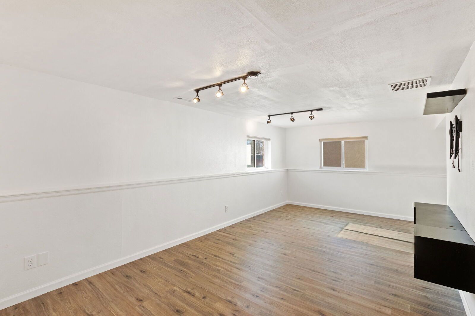 Updated D-20 Ranch Home with Solar Panels and Finished Basement property image