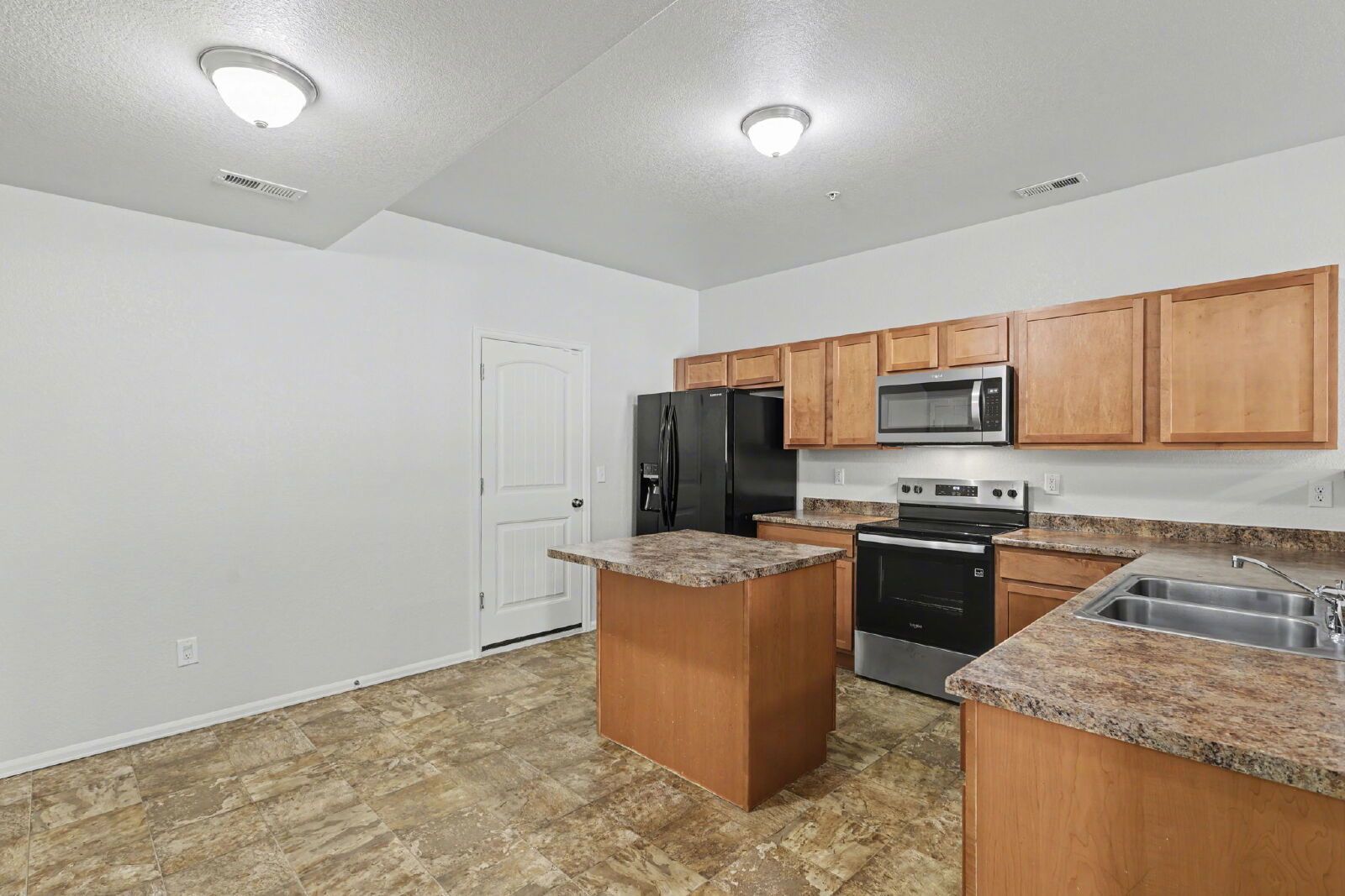 Updated 3-Bedroom Townhome Near Fort Carson with Attached Garage property image