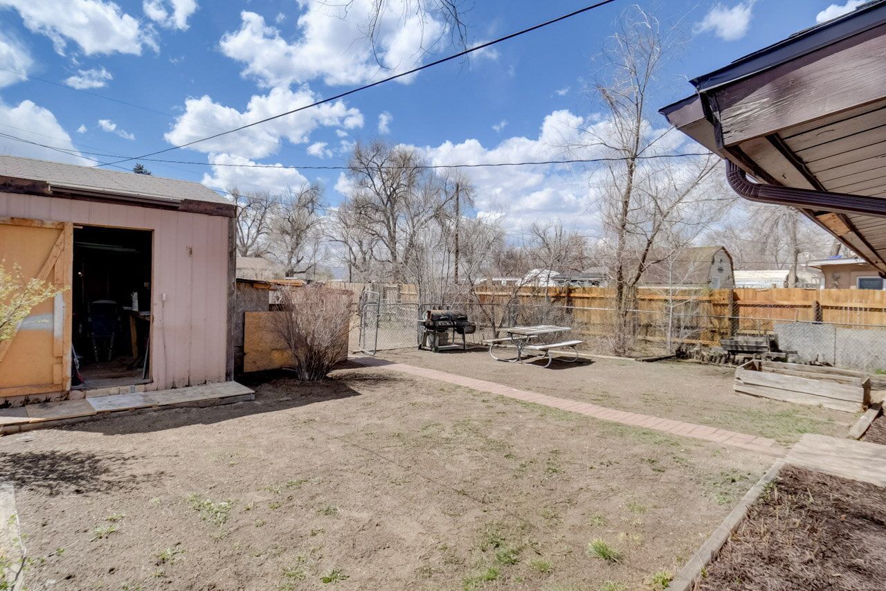 Charming Renovated 2-Bedroom Home Near Downtown Colorado Springs property image