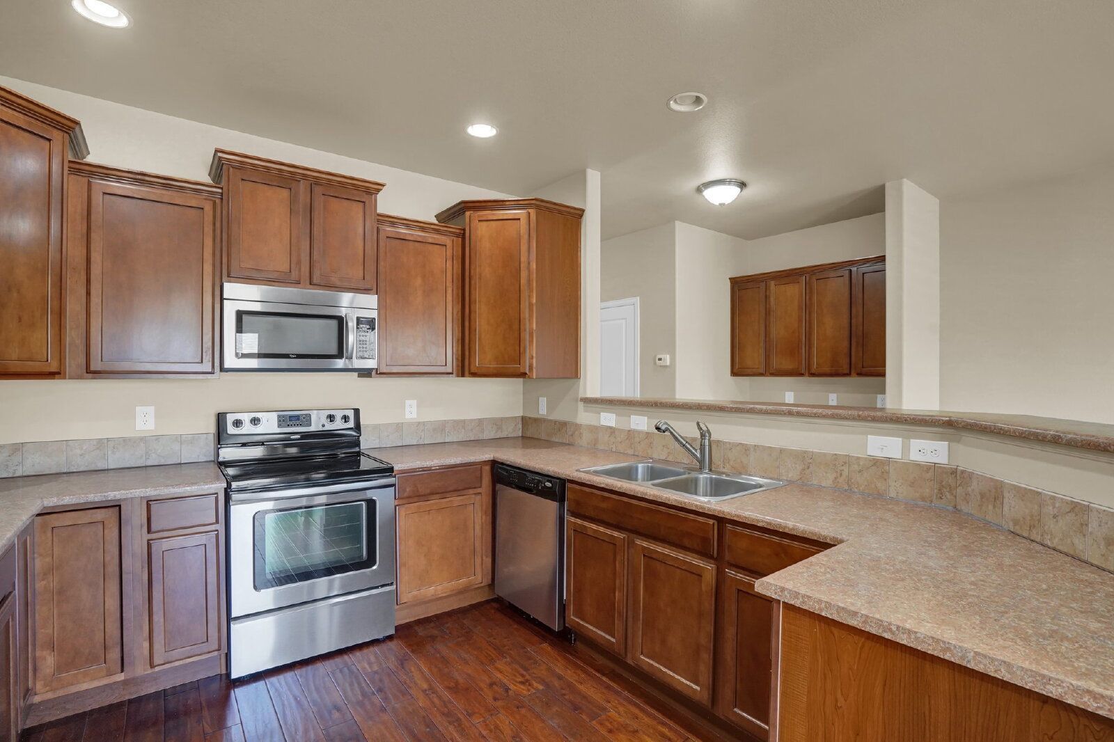 Contemporary Three-Level Townhome with Mountain Views Near Powers Corridor property image