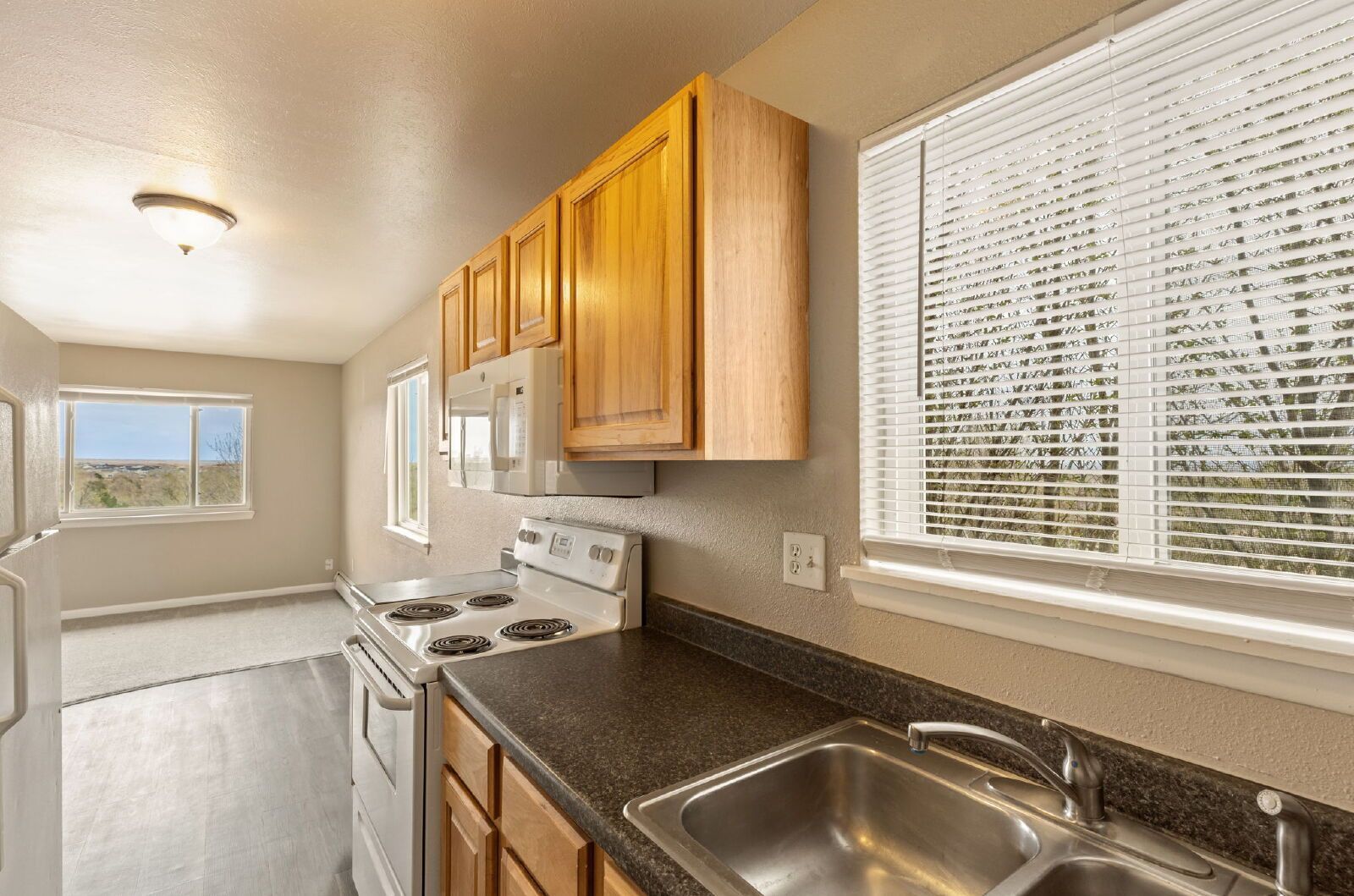 Affordable 2-Bedroom Upper-Level Apartment in Cimarron Hills property image