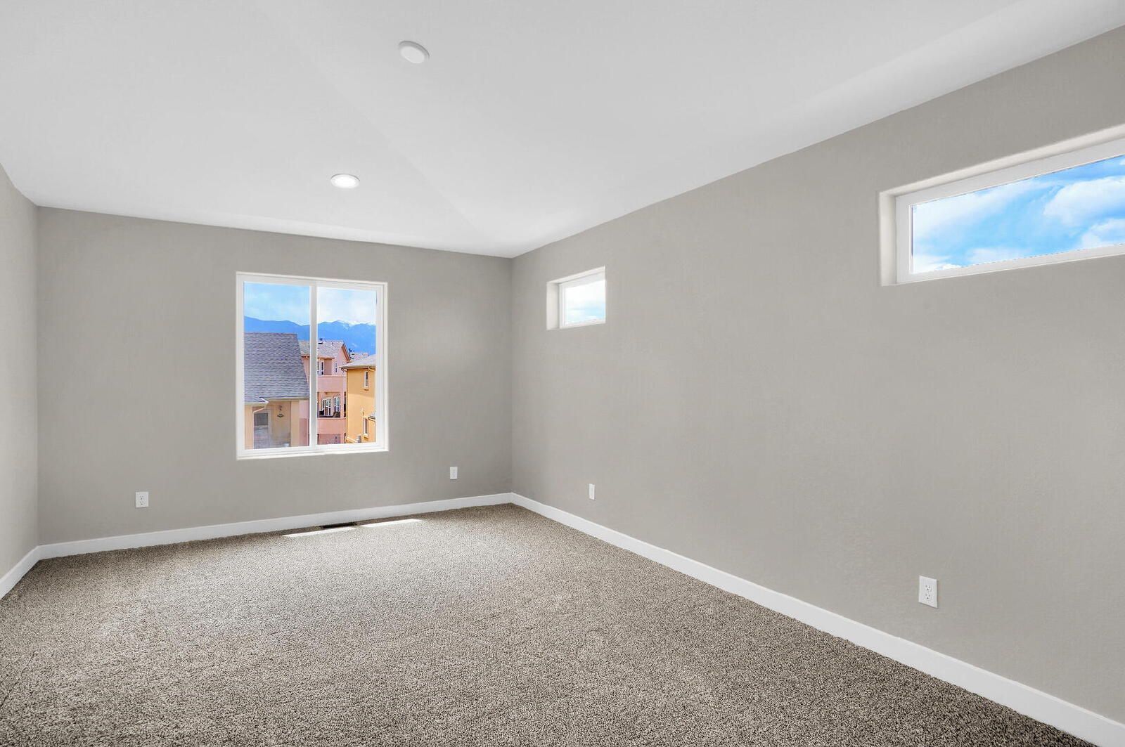 Spacious 3-Bedroom Home with Mountain Views and Open Layout in Central Colorado Springs property image