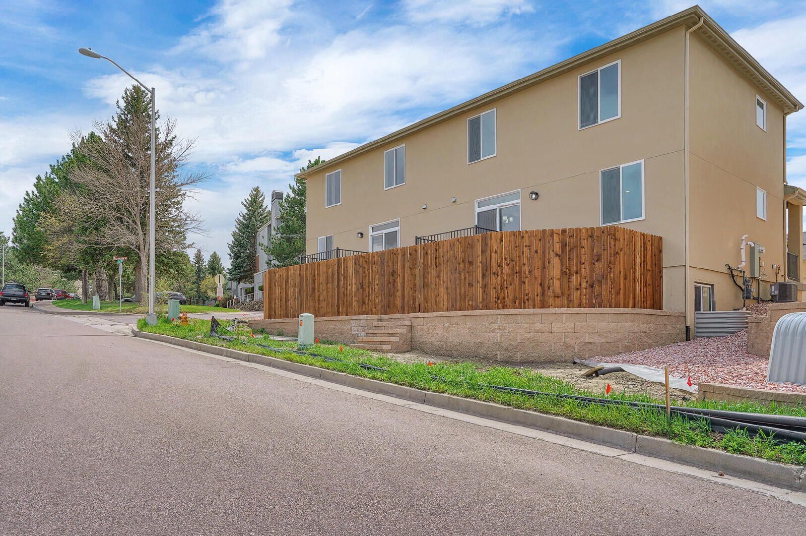 Spacious 3-Bedroom Home with Mountain Views and Open Layout in Central Colorado Springs property image