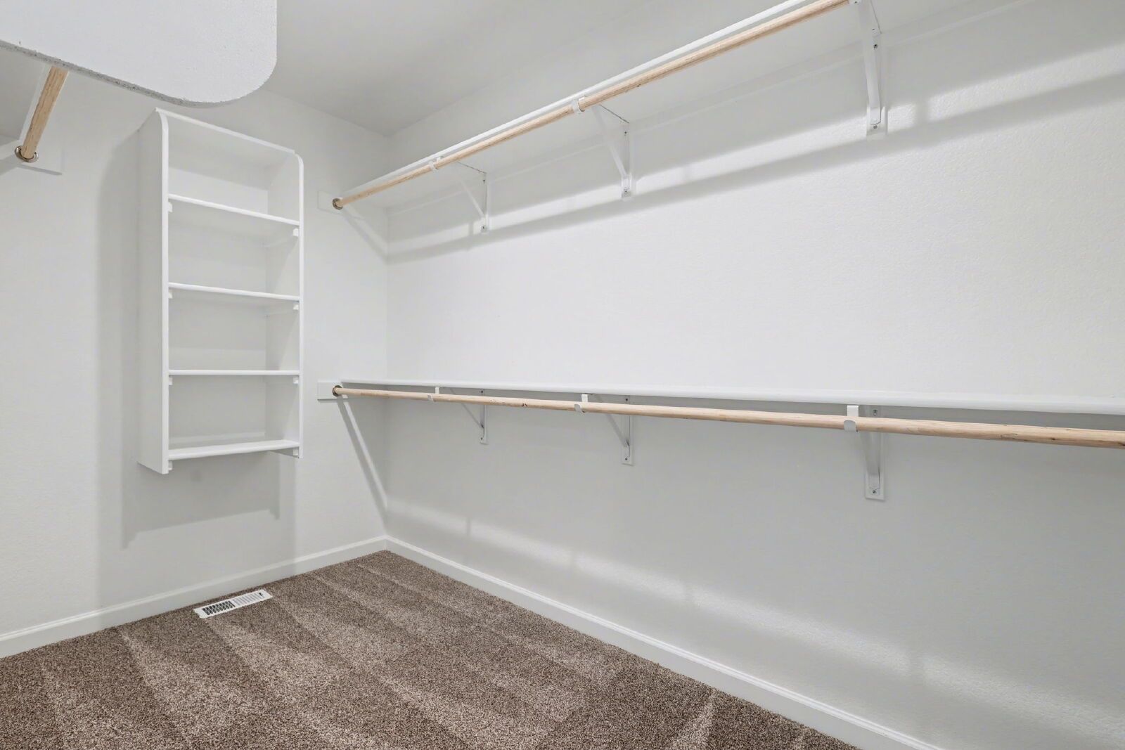 Spacious New Construction Ranch Home with Modern Finishes in Pueblo West property image