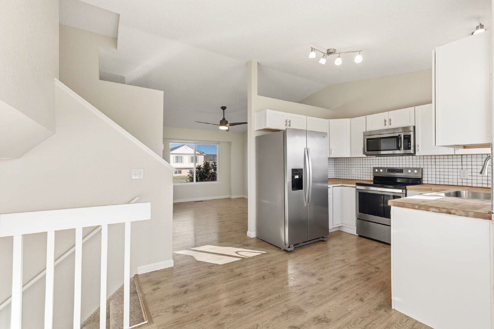 Spacious Four-Level Home with Fireplace, Finished Basement, and Walkout Backyard in Fountain property image