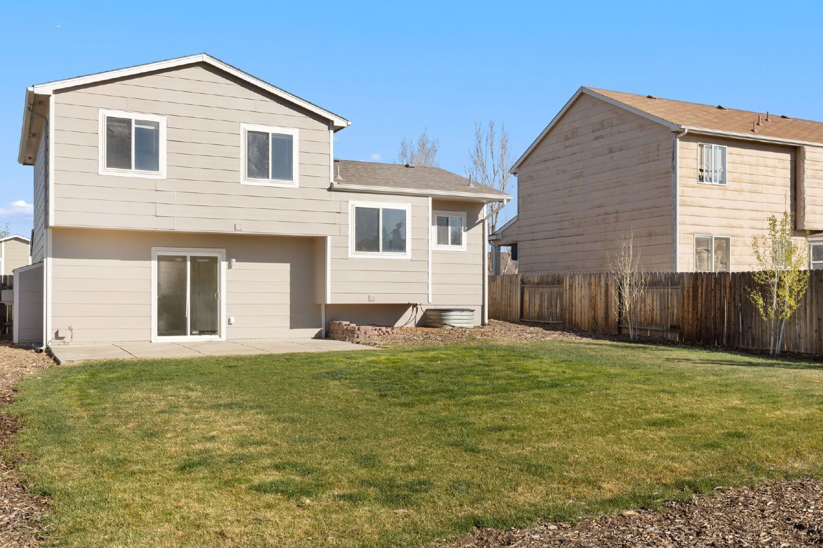 Spacious Four-Level Home with Fireplace, Finished Basement, and Walkout Backyard in Fountain property image