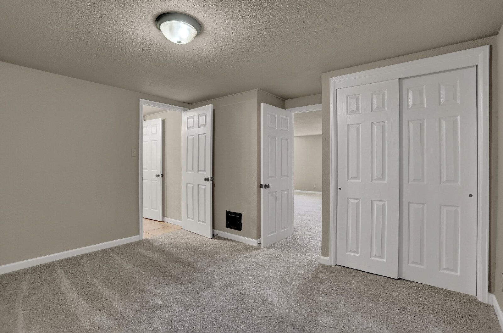 Stunning Updated Home in Coveted Cheyenne Mountain District 12 with Park Views and Top-Rated Schools property image