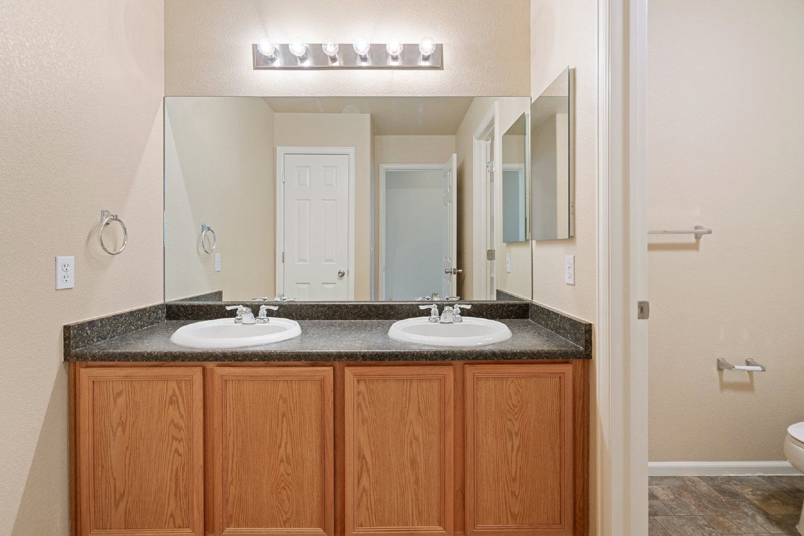 Spacious 3-Bedroom End-Unit Townhome with 5-Piece Master Bath Near Fort Carson property image
