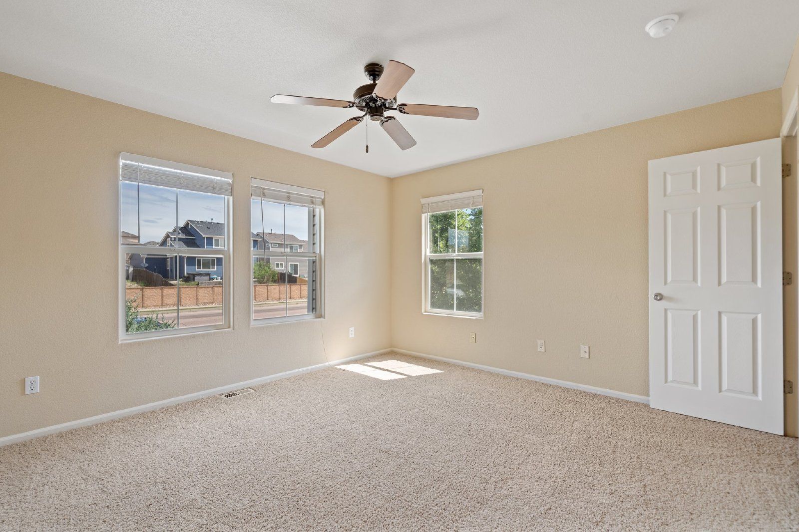 Spacious 3-Bedroom End-Unit Townhome with 5-Piece Master Bath Near Fort Carson property image