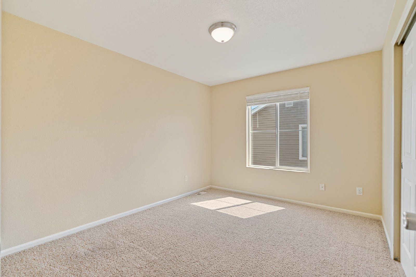 Spacious 3-Bedroom End-Unit Townhome with 5-Piece Master Bath Near Fort Carson property image