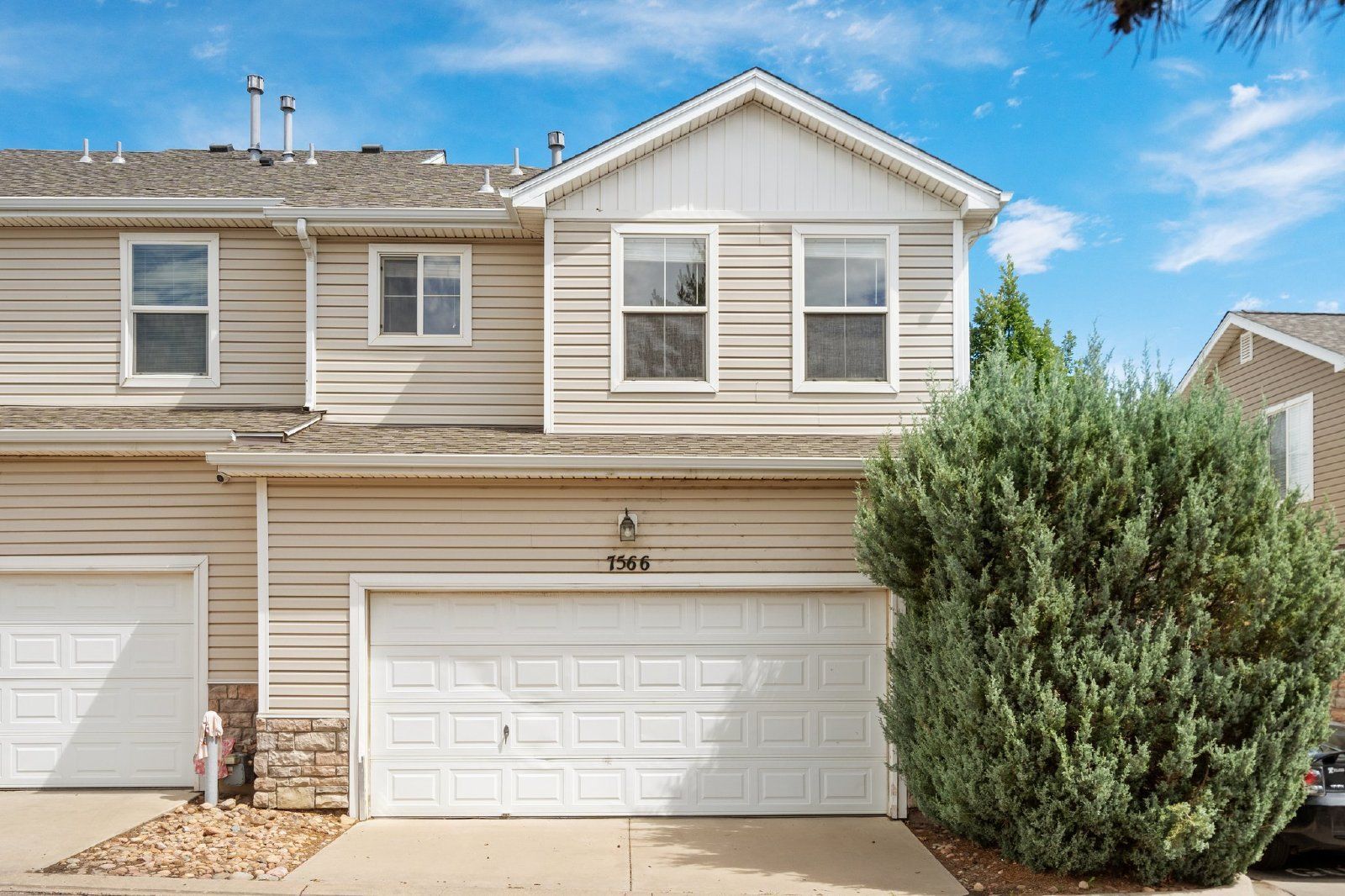 Spacious 3-Bedroom End-Unit Townhome with 5-Piece Master Bath Near Fort Carson property image