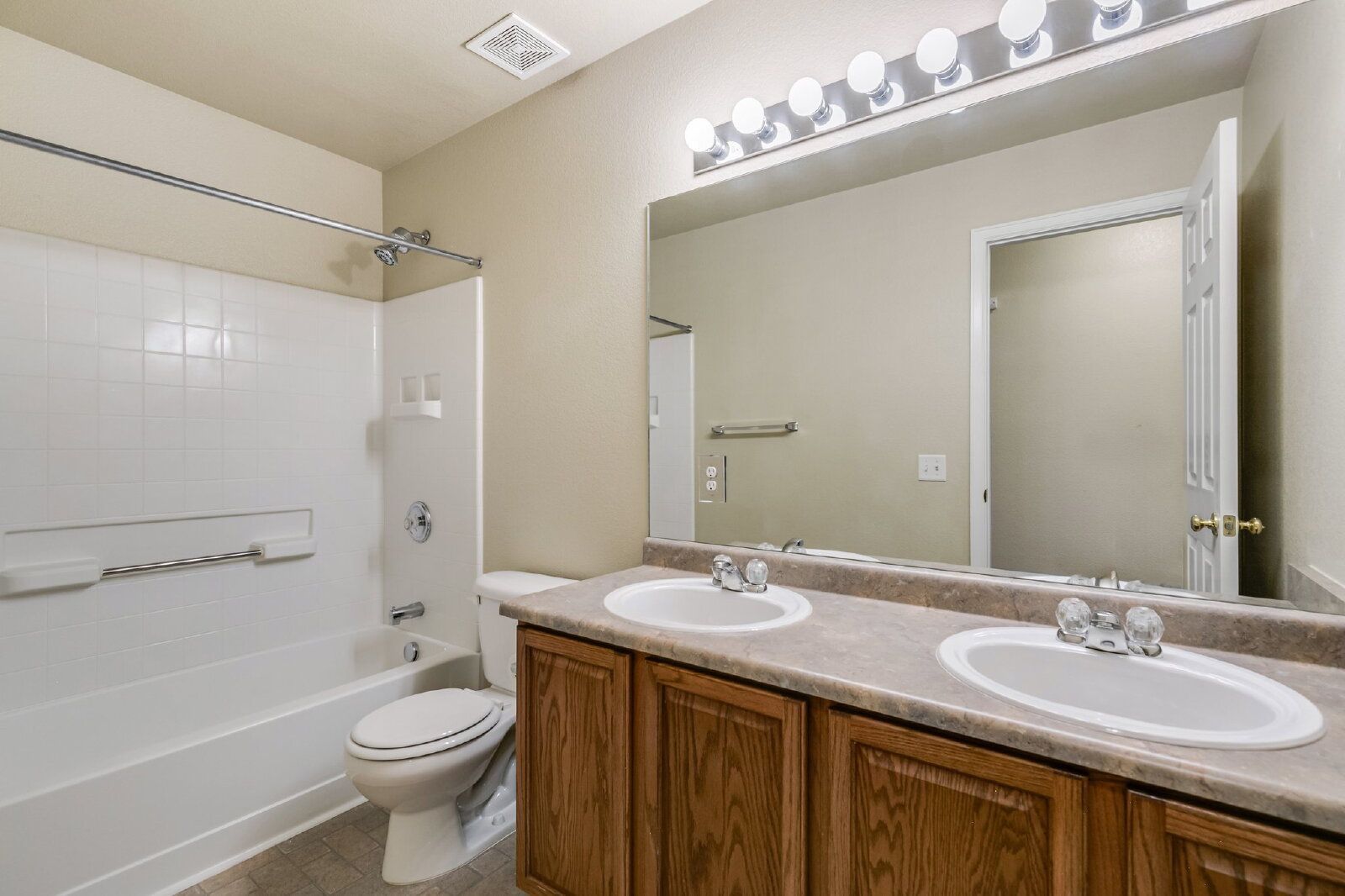 Spacious 3-Bedroom Townhome with Detached 2-Car Garage Near Fort Carson property image