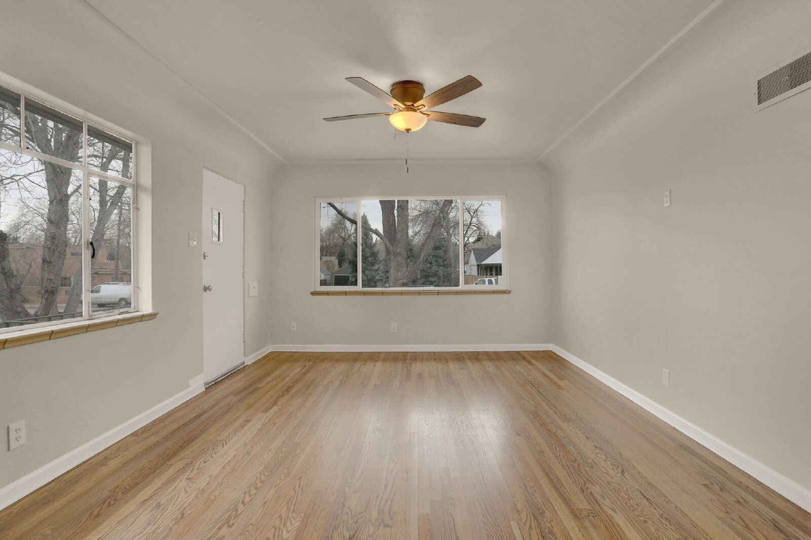 Updated 2-Bedroom Cheyenne Boulevard Home with a Private Fenced Yard and 1-Car Garage property image