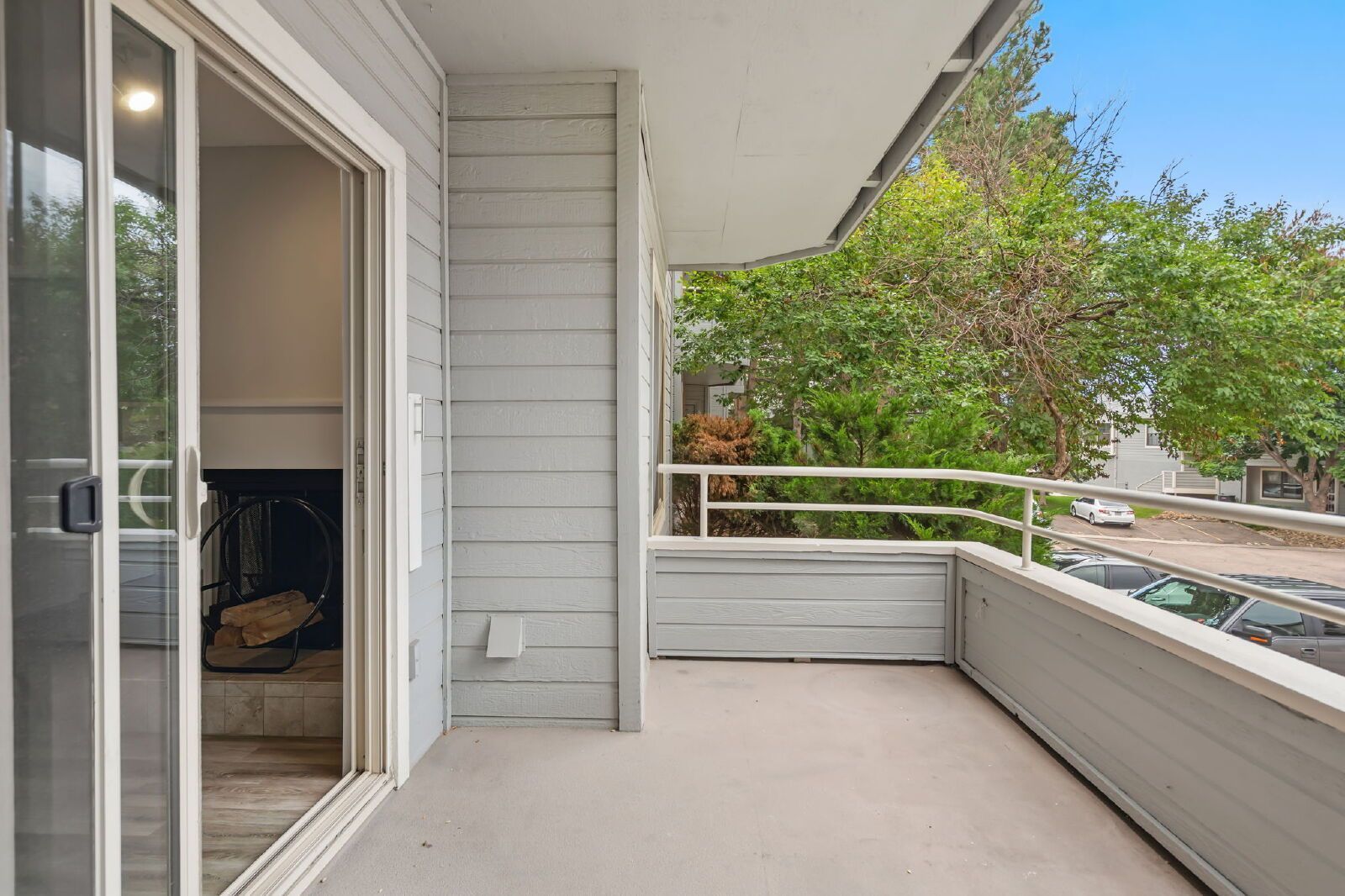 Updated 2-Bedroom Ground-Floor Condo — Water, Sewer & Trash Included, Southeast Colorado Springs property image