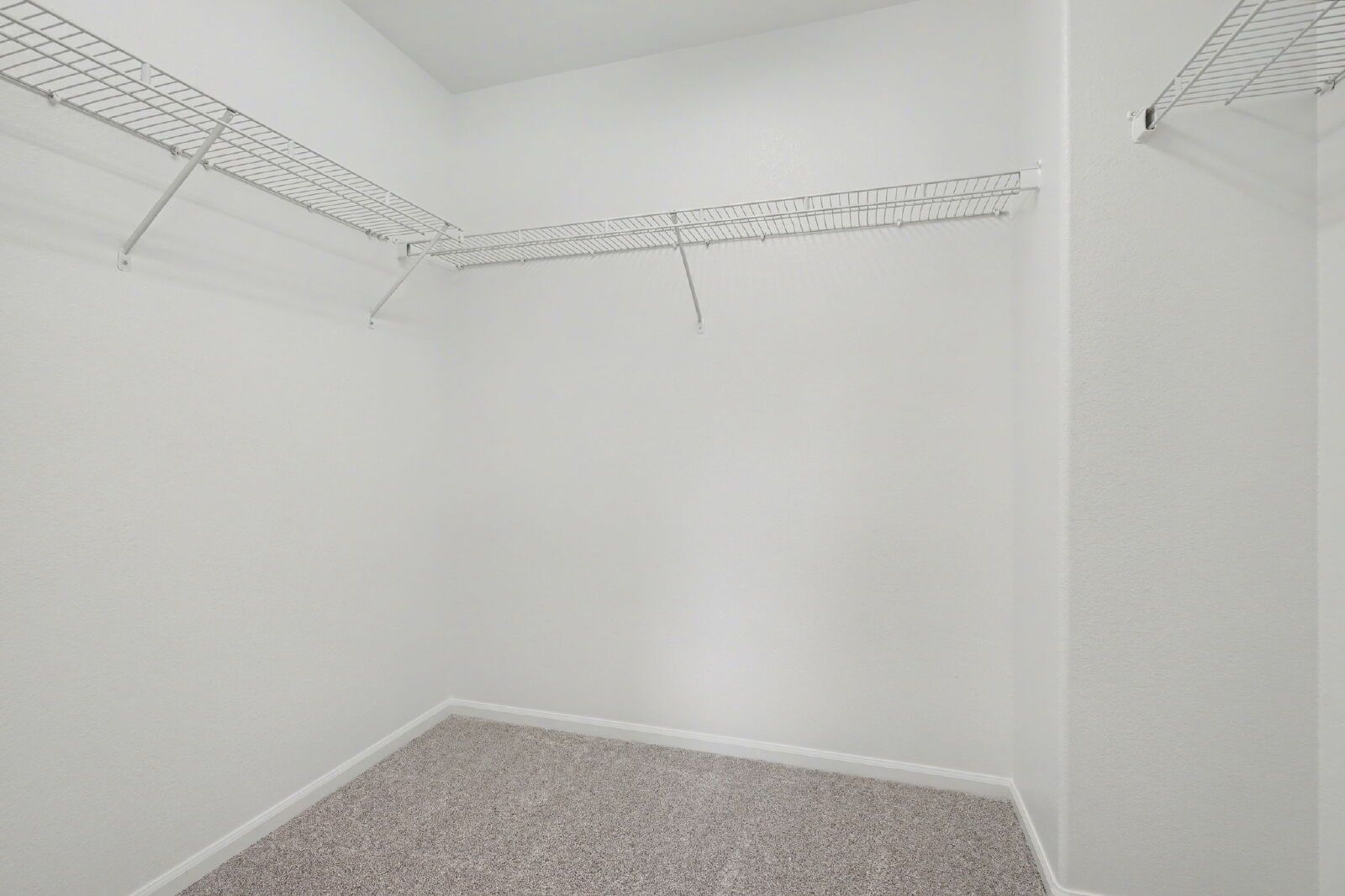Beautifully Updated 3-Bedroom End-Unit Townhome Facing Open Space with Attached 2-Car Garage in Gated Sand Creek Villas property image