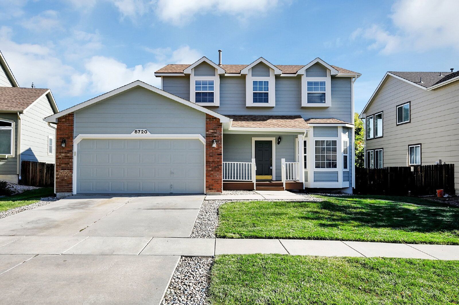 Spacious 3-Bedroom Home in the Fairfax Neighborhood with 2-Car Garage and Stainless Steel Appliances property image