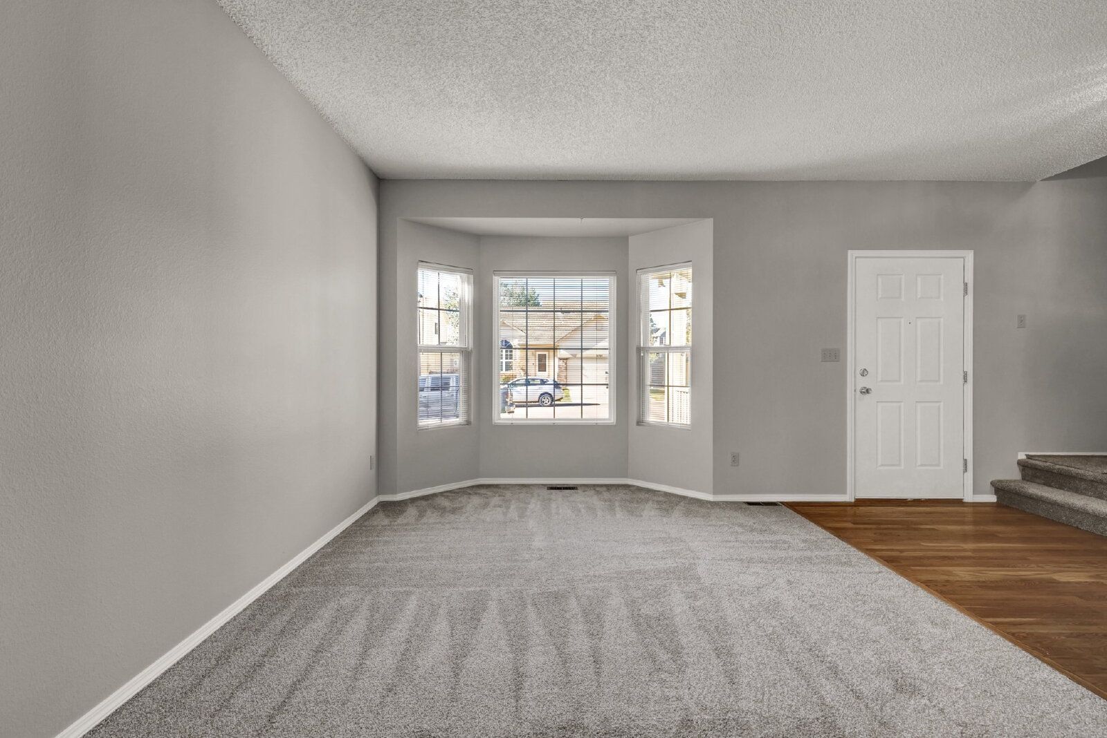 Spacious 3-Bedroom Home in the Fairfax Neighborhood with 2-Car Garage and Stainless Steel Appliances property image