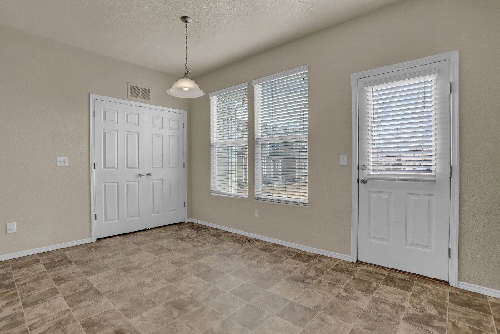 Spacious 3-Bed End-Unit Townhome with Mountain Views Near Ft. Carson property image