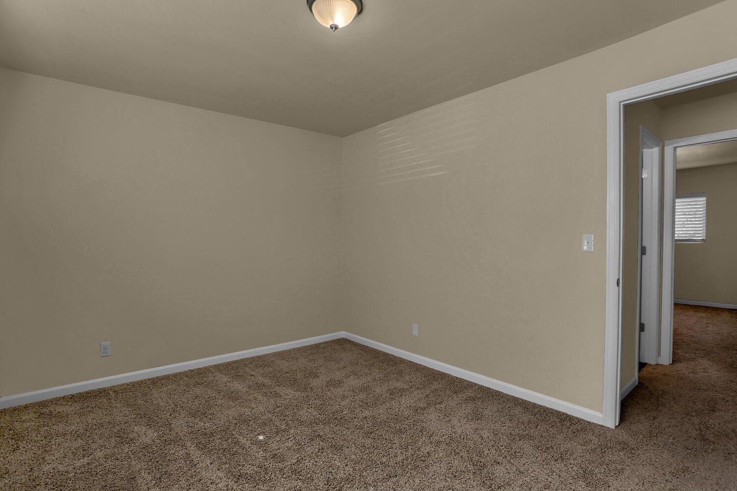Beautifully Updated 2-Bedroom End-Unit Townhome Near Peterson Space Force Base property image