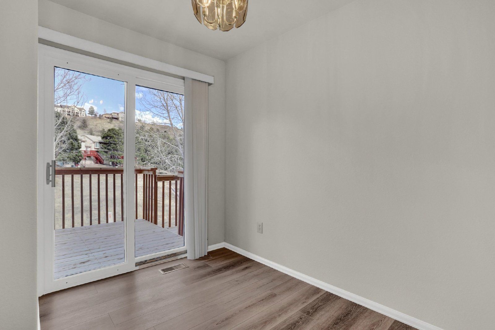 $1,000 Off First Full Month! Spacious 3-Bedroom Condo on Colorado Springs' Desirable Westside – Available Now property image