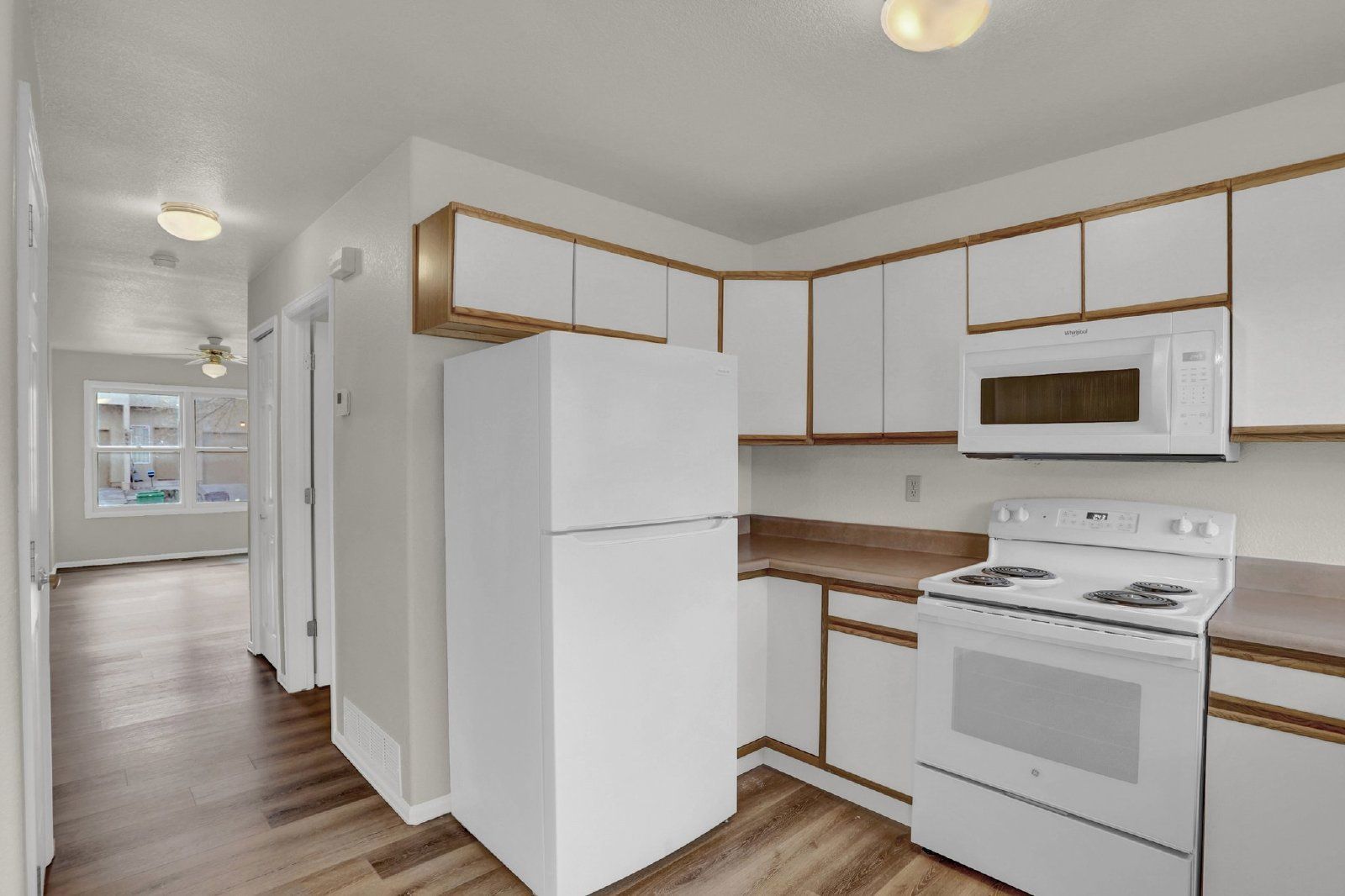 $1,000 Off First Full Month! Spacious 3-Bedroom Condo on Colorado Springs' Desirable Westside – Available Now property image