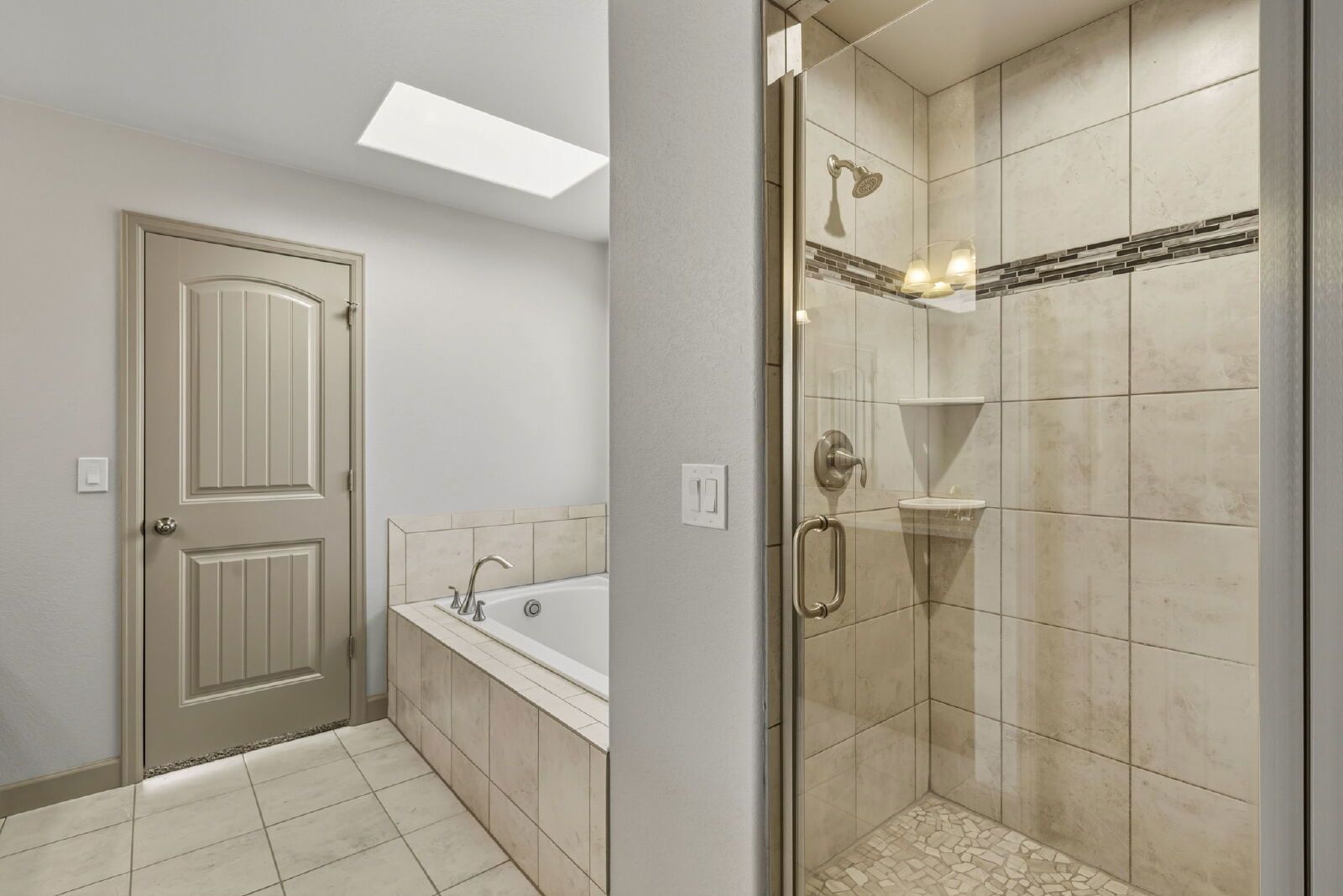 Move-In Now and Get November Rent FREE! Spacious 4-Bedroom Semi-Custom Home in Lorson Ranch with 4-Car Garage property image