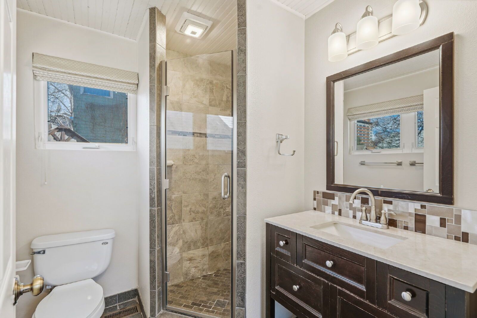 Rare Rental in Old North End with Private Yard & Garage property image